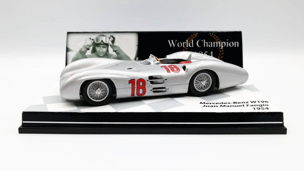 送料含む1/43 メルセデス W196 J.M.ファンジオ ドイツGP Winner 1954 レーシングカー