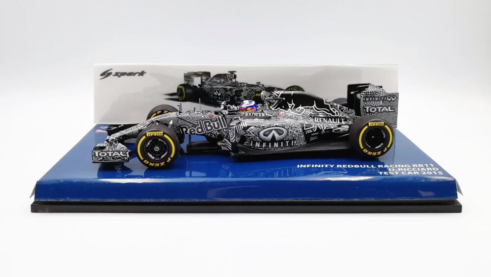 レッドブル RB11 D.リカルド テストカー | F1ミニカーあれこれ