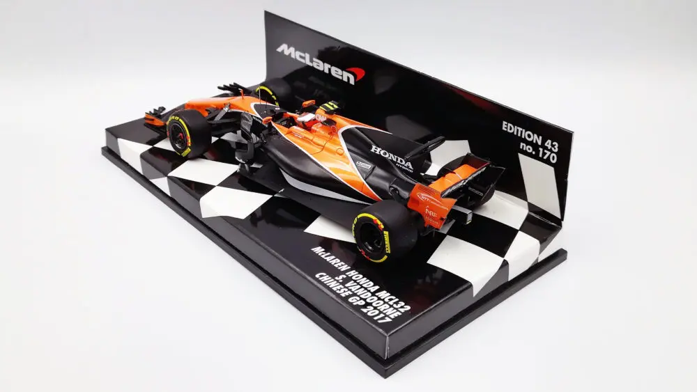 マクラーレン MCL32 S.バンドーン | F1ミニカーあれこれ