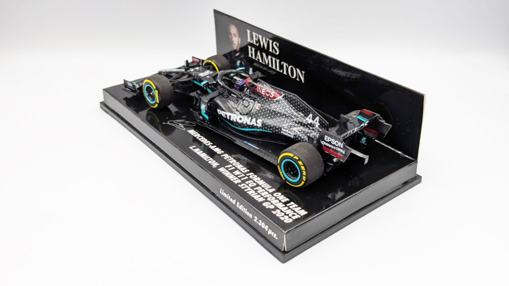 ミニチャンプス 1/18 メルセデス F1 W11 ハミルトン - ミニカー