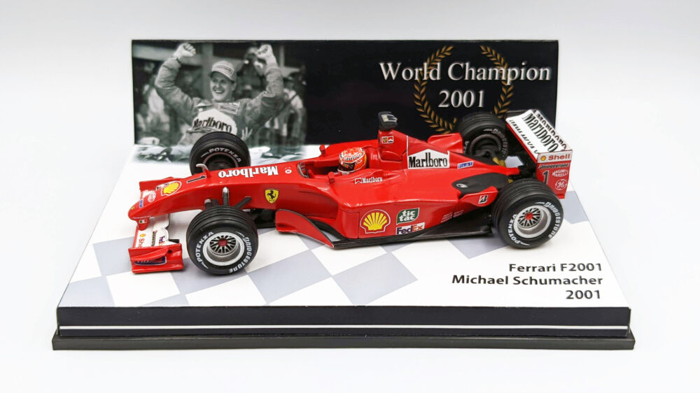 2001年チャンピオン M.シューマッハ | F1ミニカーあれこれ