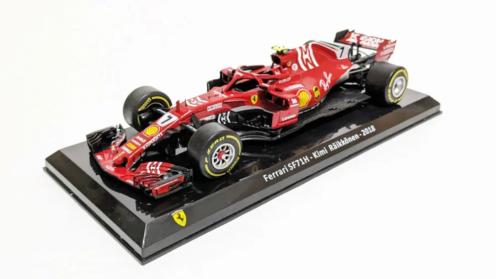 デアゴ 1/24 フェラーリSF71H K.ライコネン | F1ミニカーあれこれ